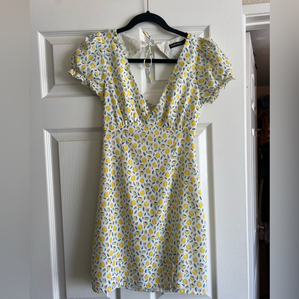 Sundae Muse lemon mini dress
